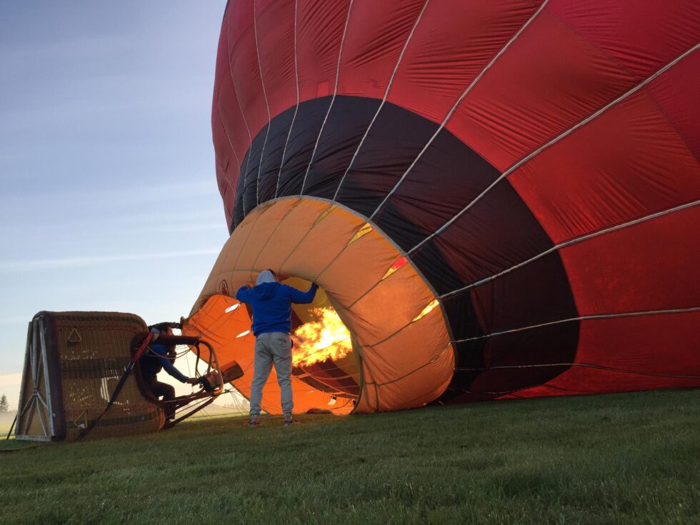 Hot air balloon inflation