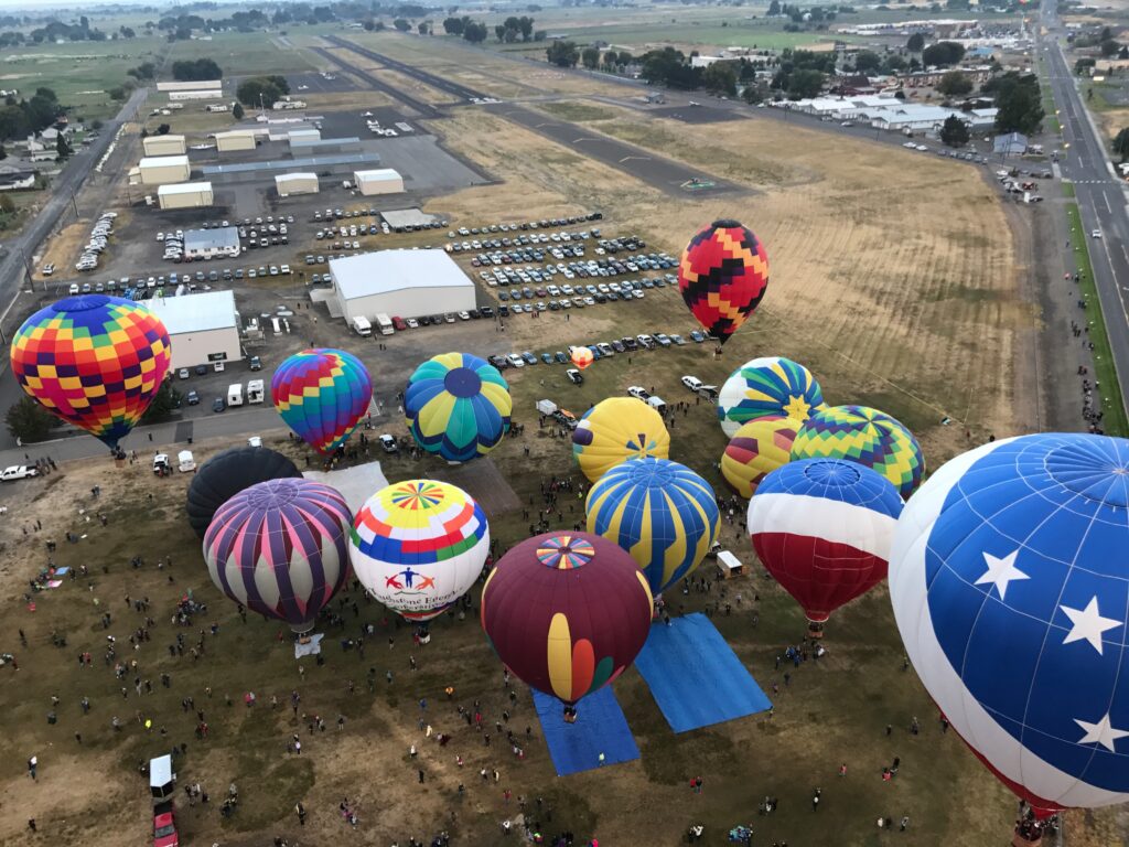 Launching hot air balloons at the Prosser Balloon Festival